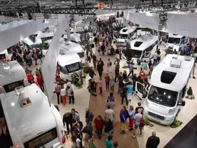 SALÃO DE CARAVANAS DUSSELDORF