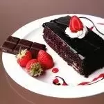 Placa plana branca de 18cm de diâmetro em policarbonato muito resistente. Adequado para eletrodomésticos.