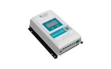 Regulador solar 30A MPPT Saída dupla e Bluetooth opcional para painéis solares para caravanas, autocaravanas e autocaravanas.