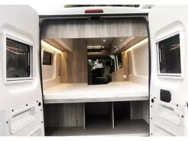 Kit 2 paneles laterales traseros de recubrimiento y aislamiento para camper Ducato, Boxer y Jumper.