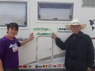 CLARO QUE PEQUENO É O MUNDO