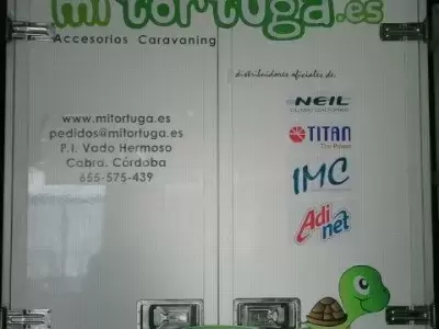MITORTUGA.ES ETIQUETA A TRASEIRA DA SUA CARRINHA DE TRABALHO.