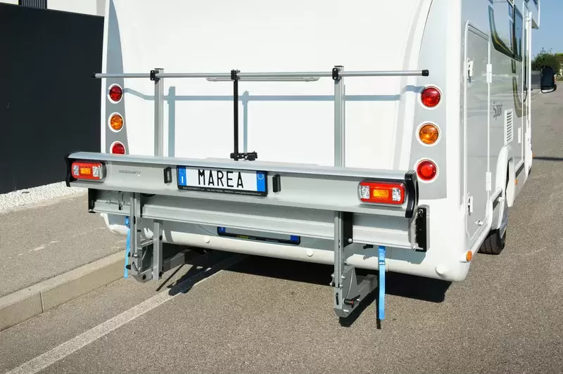Porta motos UNIVERSAL GOLDSCHMITT MAREA PLEGABLE SIN EXTENSION DE CHASIS  para autocaravana.